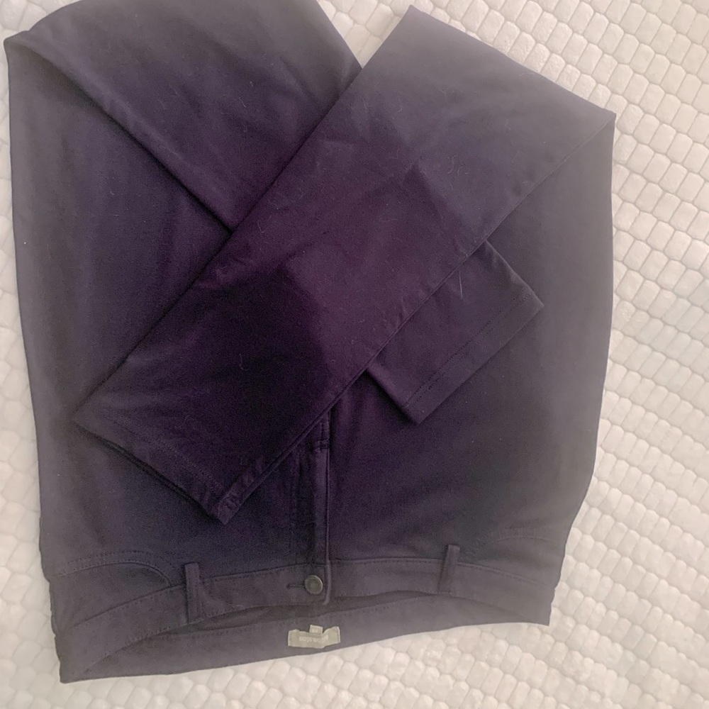 Blue pants, stretch, súper confortable, you could use it sports or casual